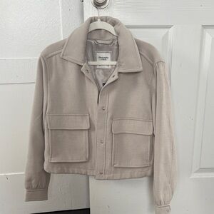 Abercrombie & Fitch Beige Cropped Jacket